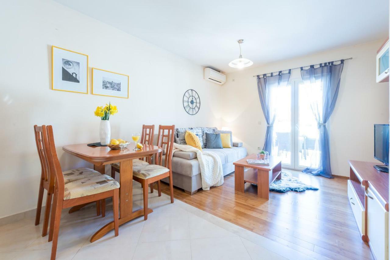 Summer Life Apartment Slano Bagian luar foto